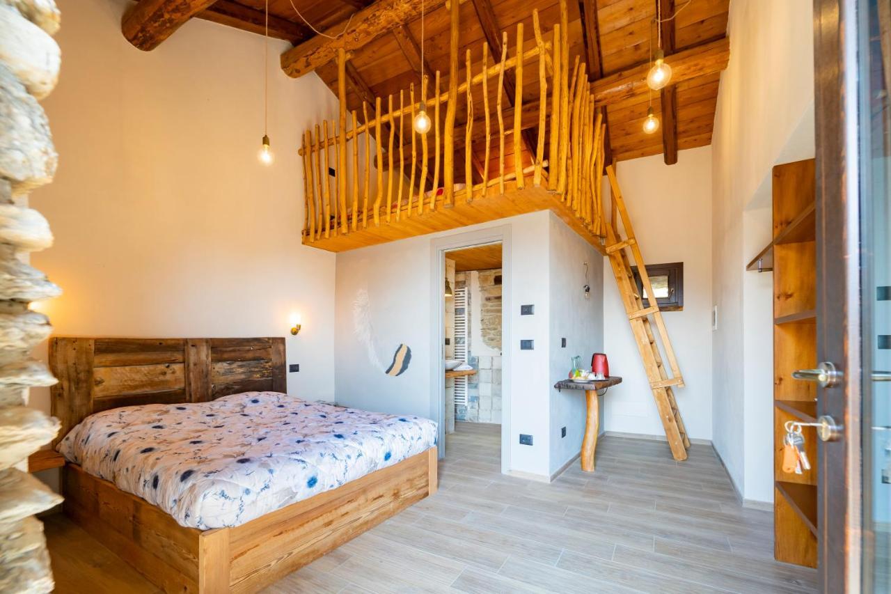 Country House Le Gaie Allegre 比利亚尔圣科斯坦佐 外观 照片